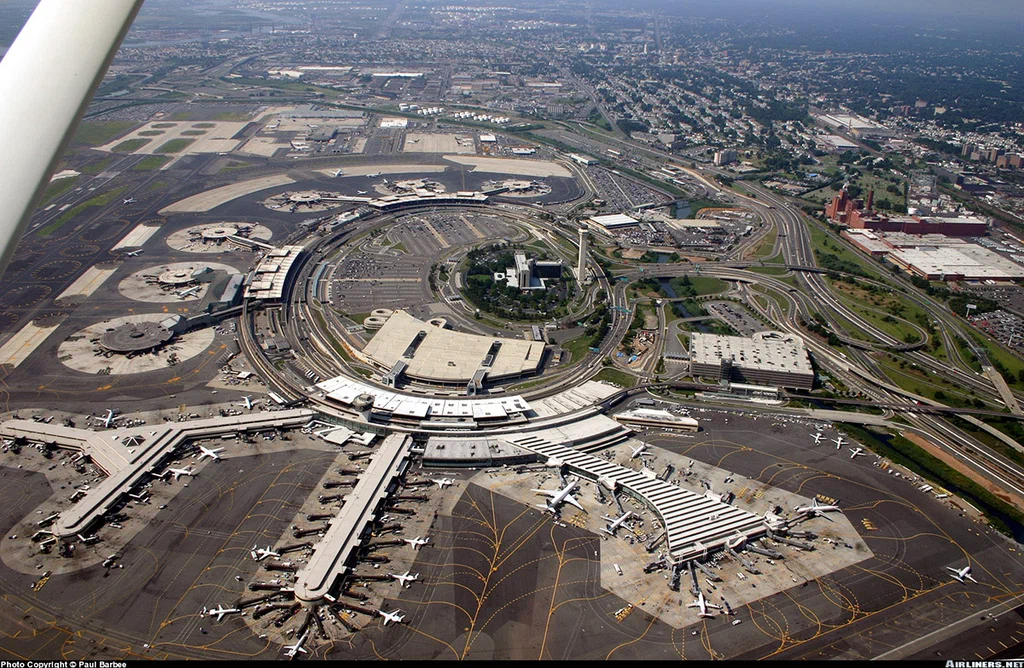 EWR Airport